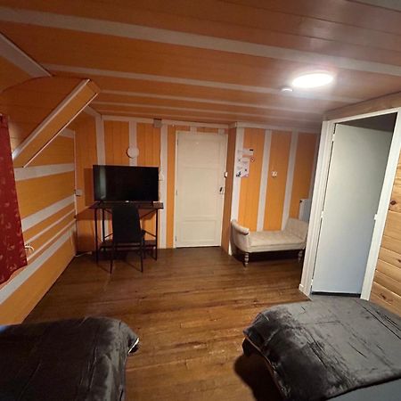 La Cheminee - Chambres D'Hotes Avec Bar-Restaurant Tardets-Sorholus Buitenkant foto